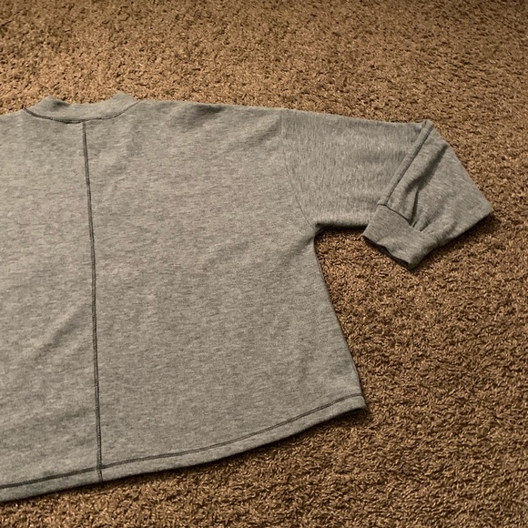 Urban Romantics top NWOT - Picture 5 of 15